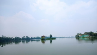 Berkunjung ke Danau Cipule Karawang: Pemandangan Indah dan Hidangan Khas Menunggu!