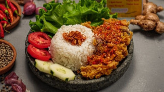 10 Rekomendasi Tempat Kuliner di Sekitar Gedung Sate Bandung