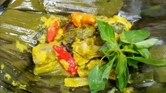 Resep Ayam Pepes Kemangi Khas Sunda: Gurih, Harum, dan Mudah Dibuat!