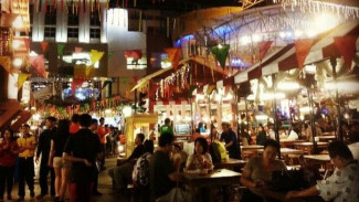 5 Inspirasi Kuliner Kaki Lima Bikin Melongo, Omzet Tembus 15 Juta per Hari!