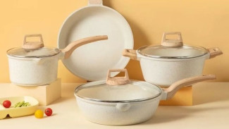Rahasia Bikin Panci dan Peralatan Dapur Lama Jadi Kinclong Lagi
