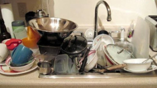 Cara Ampuh Menghilangkan Amis Telur pada Peralatan Dapur, Masak Jadi Ceria Tanpa Bau
