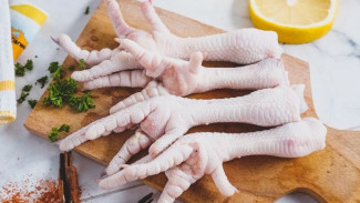 Anti Gagal! Ini Dia Tips Ampuh Bikin Ceker Ayam Empuk, Harum, Tanpa Bau Amis Sedikit Pun!