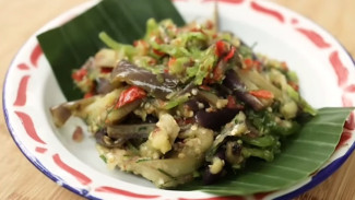 Resep Sambal Terong Ganja, Pedas dan Gurih Menggoda