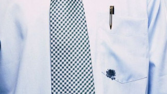 Noda Tinta Menempel di Baju Kesayangan? Hilangkan dengan 3 Cara Ini