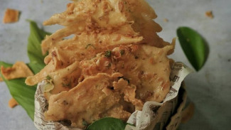 Cara Mudah Bikin Rempeyek Udang Super Renyah dan Kriuk