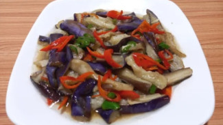 Cara Mudah Buat Tumis Terong Ungu Saus Tiram, Lezatnya Bikin Buka Puasa Makin Berselera