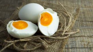 Tips Rahasia Merebus dan Mengupas Telur Bebek Tetap Utuh Tanpa Retakan