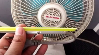 Kabel Kipas Digigit Tikus? Coba Trik Ajaib Ini Cuma Pakai Sedotan!