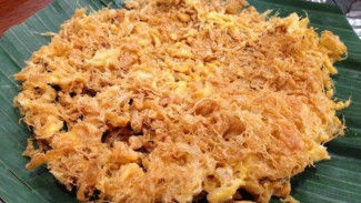 Ingin Telur Dadar Kriwil Anti Gagal? Begini Tips Penamping Nasi Jadi Crispy!