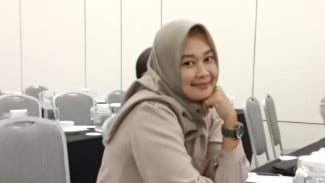 Kartini Masa Kini, Indriyani Jurnalis yang Berjualan Kue Kering untuk Menyekolahkan Anak-anaknya