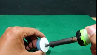 Solusi Jenius! Rumah Lebih Aman dengan Pelindung Colokan Listrik dari Tutup Botol Bekas, Coba Sendiri di Rumah!