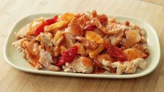 Trik Rahasia Bikin Ayam Kuluyuk Super Krispi, Sausnya Asam Manis Bikin Nambah Terus