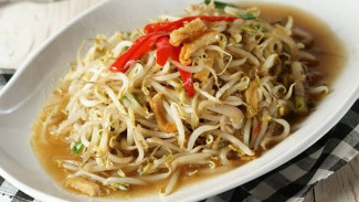 Krenyes dan Lezat, Resep Tumis Toge Ikan Asin yang Gurih Bikin Nagih