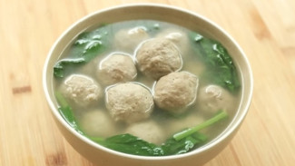 Dijamin Anti Gagal! 5 Tips Mudah Membuat Bakso Daging Sapi Super Kenyal ala Pedagang
