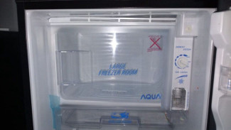 Tutup Freezer Kulkas Anda Rusak? Simak Cara Mudah Memperbaikinya Tanpa Biaya Mahal!