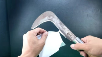 Sederhana, Tapi Pisau, Golok, dan Sabit Setajam Silet dan Sekuat Baja, Modal Rp0