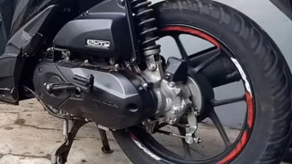 Rem Belakang Blong saat Jalan? Coba Trik Obeng Ajaib Ini, Bikin Rem Motor Balik Pakem Seketika!