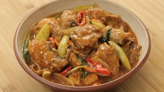 Mau Masak Ayam Asam Manis Pedas yang Lembut Banget? Ini Triknya yang Jarang Orang Tahu!