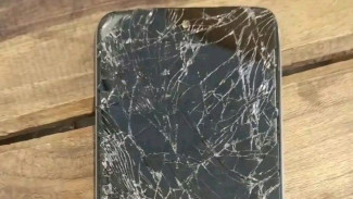 Solusi Mudah Atasi Baret pada Layar Hp, Dijamin Bisa Kembali Seperti Baru!