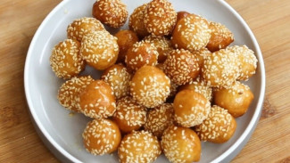 Donat Mini Lukumades Khas Yunani Tanpa Ulen Ini Empuk Tanpa Ulen