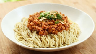Tips Mie Ayam Rica Pedas Gurih Bikin Nagih, Sekali Coba Auto Tambah Terus!