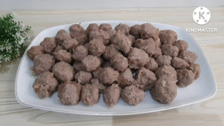 Cara Praktis Membuat Bakso Sapi Rumahan yang Lezat dan Kenyal