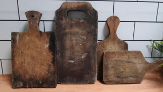 Auto Kinclong! Trik Kilat Cara Membersihkan Talenan Kayu Berjamur Cuma Pakai Bahan Dapur!