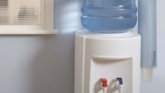 Dispenser Air Panas Rusak? Gini Cara Gampang Perbaiki Sendiri Sampai Tuntas!