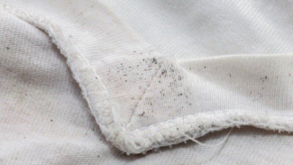 Penuh Noda Bintik di Baju? Ini Trik Laundry Bikin Bersih Kinclong Kayak Baru!