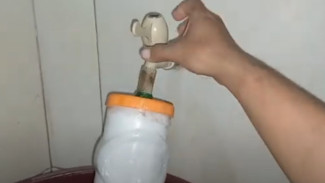 Bikin Filter Air Rumahan dari Barang Seadanya, Air Kotor pun Bisa Lebih Jernih