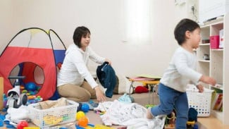 Tak Perlu Stres! Ini Tips Sederhana Agar Rumah Tetap Rapi Meski Anak Aktif Bermain