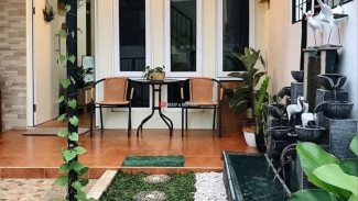 Teras Rumah Sempit Berasa Lega, Ini 4 Trik Ajaib Bikin Cantik & Nyaman!