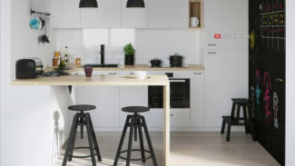 Rahasia Dapur Cantik: 6 Desain Minibar yang Bikin Rumah Berasa Beda & Nggak Kelihatan Sempit