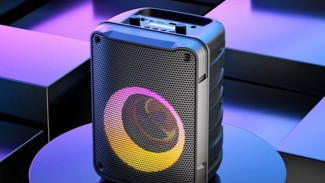 JBL EON ONE atau Roland BA? Ini 7 Rekomendasi Speaker Terbaik untuk Karaokean di Rumah!