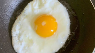 Bunda, Begini Cara Mudah Memasak Telur Mata Sapi Setengah Matang Agar Hasilnya Sempurna, Anak Pasti Suka!