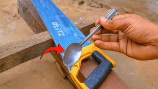 Sulap Gergaji Tumpul Jadi Super Tajam Seperti Baru, Cuma Butuh Sendok dan Oli Bekas!