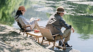 10 Rekomendasi Kursi Lipat Camping Terbaik 2025, Cocok untuk Santai Bersama Teman