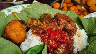 Bikin Ngiler! 7 Kuliner Khas Cirebon Ini Dijamin Bikin Ketagihan, Ada yang Sampai 50 Tahun!