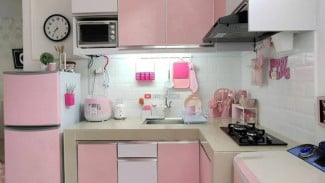 Bikin Betah & Gemas! Ide Dapur Nuansa Pink Ini Manis dan Modern Banget