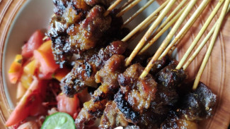 Berburu Sate Maranggi di Purwakarta? Ini 8 Spot Paling Juara yang Wajib Masuk Bucket List 2026!