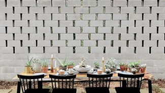 Biar Beda dari yang Lain! Ini Cara Buat Pagar Bata Hebel Motif Miring yang Estetik & Hemat!