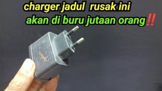 Charger HP Rusak Jangan Dibuang, Bisa Jadi Lampu Meja yang Praktis dan Hemat Listrik