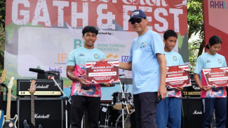 Perum Jasa Tirta II Dukung Atlet Muda dengan Beasiswa, Investasi Jangka Panjang untuk Pendidikan
