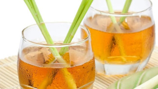 Minuman Sehat ala dr. Zaidul Akbar: Rahasia Tubuh Sehat dan Hati Bahagia