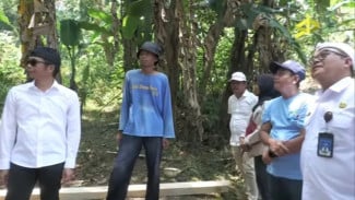 Mang Ujang Dapat Rumah Baru dari Bupati Purwakarta