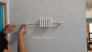 Tak Perlu Beli! Ini Cara Membuat Gantungan Pakaian Unik dari Pipa Air Bekas