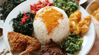 9 Rekomendasi Nasi Padang Enak di Jakarta, Tawarkan Rasa Asli Khas Minang!