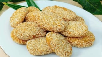 Resep Olahan Tape Singkong Balut Wijen, Enak dan Praktis
