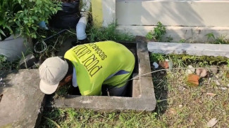 Selokan Tersumbat Bisa Dibersihkan Sendiri, Begini Caranya Tanpa Memanggil Tukang
